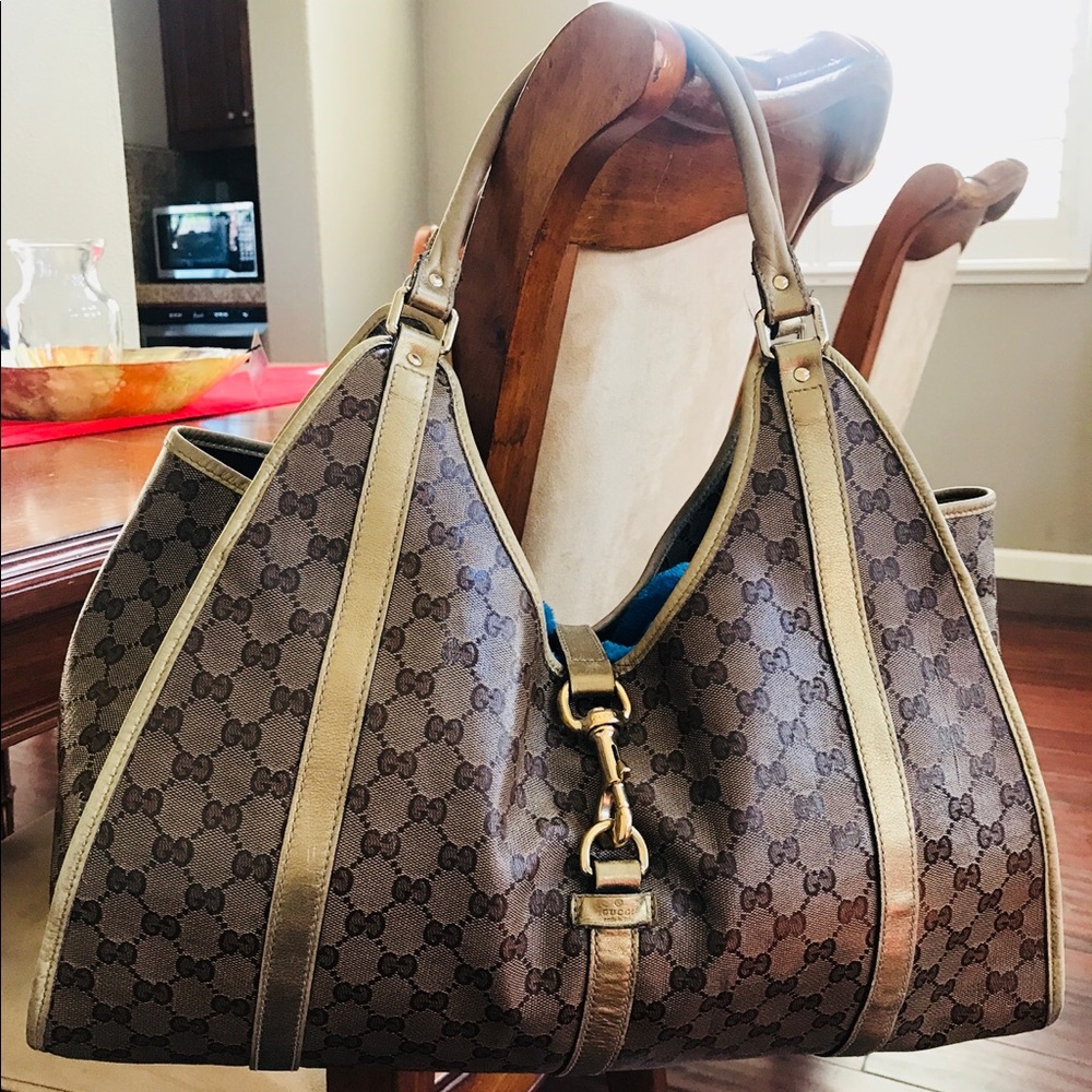 GUCCI Beige/Gold GG Crystal Jackie O Shoulder Bag